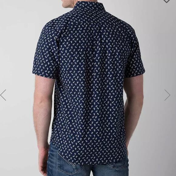 OBEY Propaganda Dandelion Short Sleeve Button Down Shirt Men’s Sz Medium Navy - Picture 2 of 10